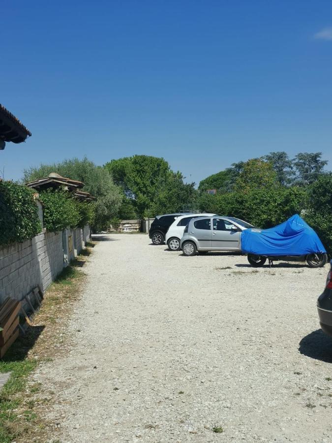 Apartment Roma Tor Vergata Con Giardino Eksteriør billede